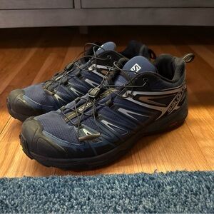 Salomon X Ultra 4 Men’s Hiking Shoes Size 11 (Fits like a 10)